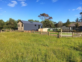 The Hut 56, Whitianga
